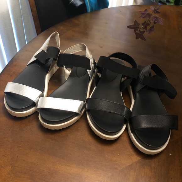 Sandals - Picture 1 of 8